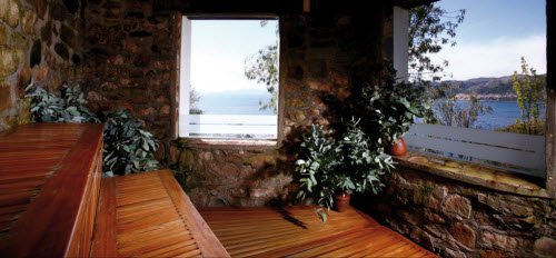 Renuévate con el Sauna a vapor del Hotel Isla Suasi en el Lago Titicaca - Puno Perú.