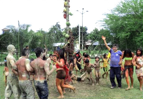 La tumba de la yunza o humisha en los Carnavales de Loreto