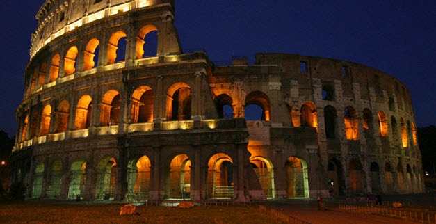 El mejor tour a Europa desde Perú, incluye la visita al imponente Coliseo en Roma.