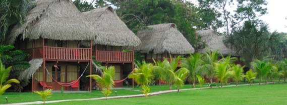 Instalaciones exteriores de El Sauce Resort - Tarapoto Perú