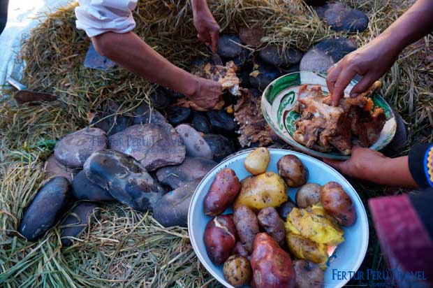 Consumo de La Pachamanca en fiestas y reuniones familiares de Perú - Comida peruana