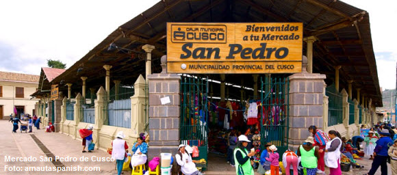 Mercado San Pedro en Cusco - Mercado de Abastos